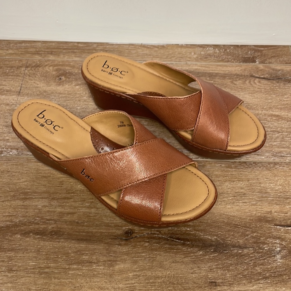 New BOC Born Black Sandals Size 7 Audrey Wedges - Picture 3 of 8